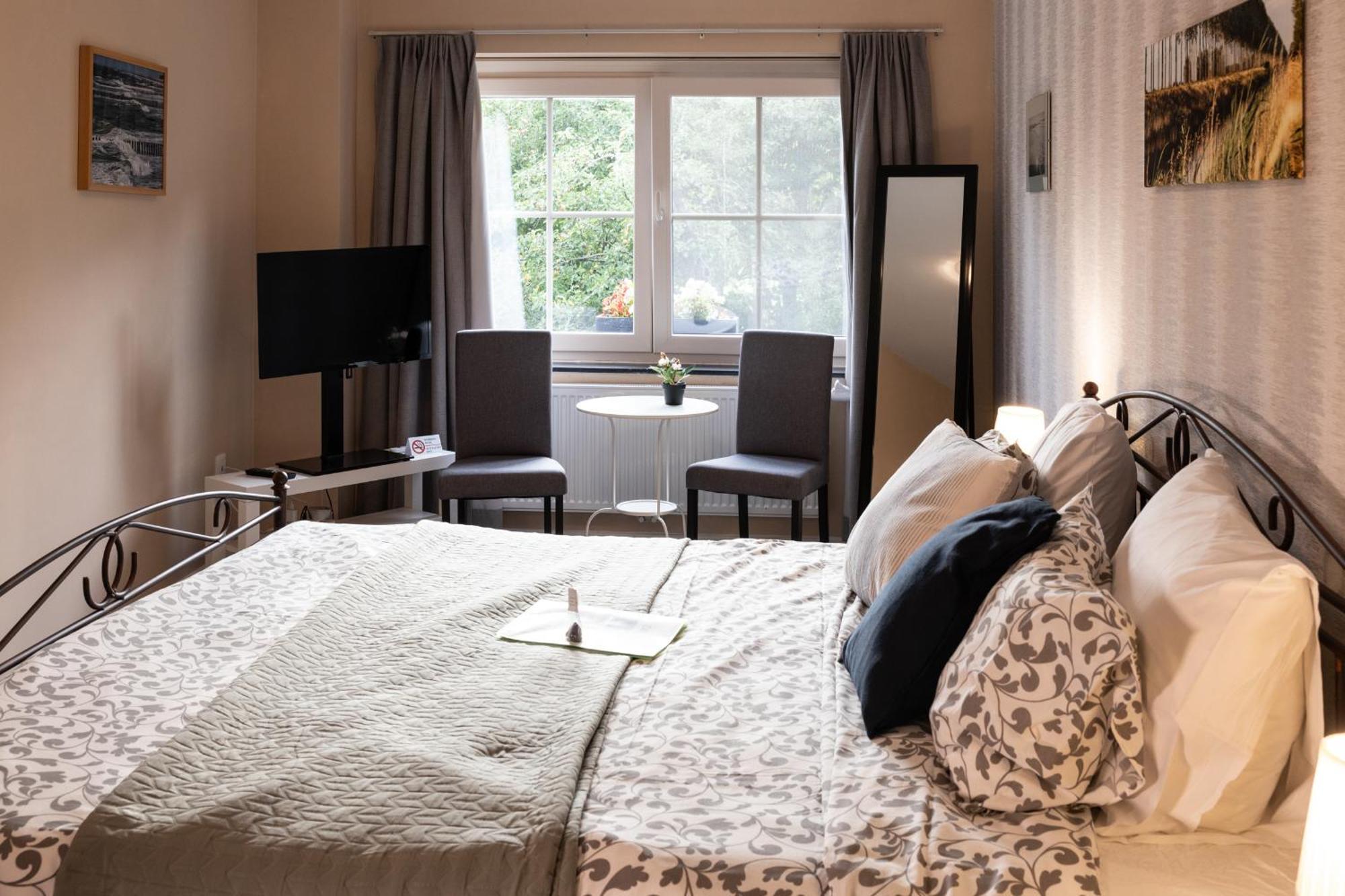B&B Destiny Maldegem Εξωτερικό φωτογραφία